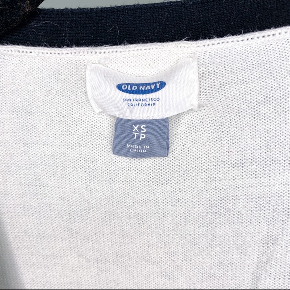 NWOT Old Navy Classic B&W Cardigan - Picture 3 of 3